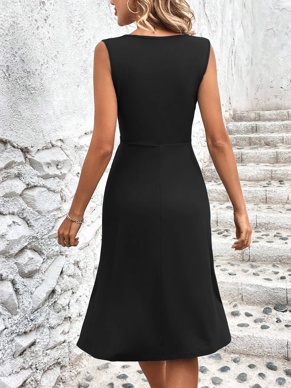 Vestido Noa — Midi Cruzado de Escote V