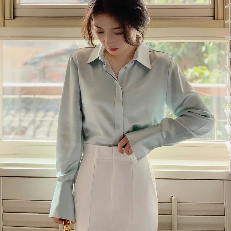 Blusa Margaux — Satén de Manga Larga